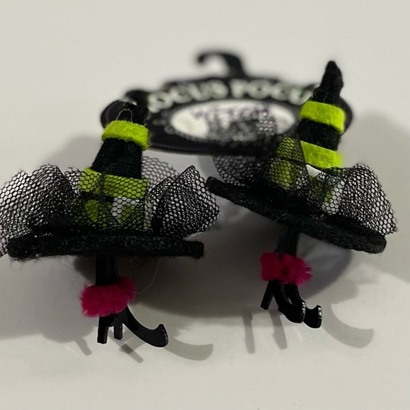NWT Hocus Pocus Witch Hat Earrings - Picture 2 of 3